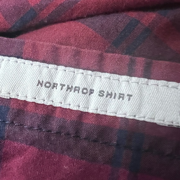 Men’s long sleeve shirt size medium - Picture 6 of 6